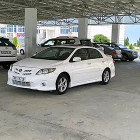 Toyota Corolla 2013