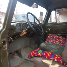 Gaz 53 1983