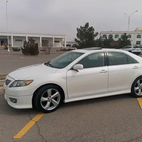Toyota Camry 2011