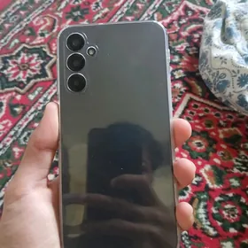 SAMSUNG A24