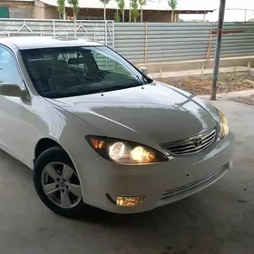 Toyota Camry 2003