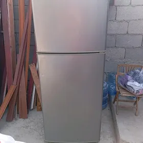 SAMSUNG HLADINNIK