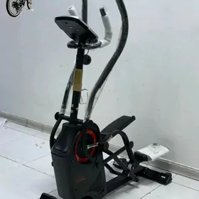 TIGIR BASEYKA ROLIK SAMAKAT
