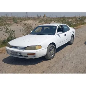 Toyota Camry 1993