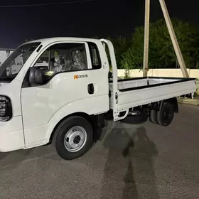 Kia Bongo 2025