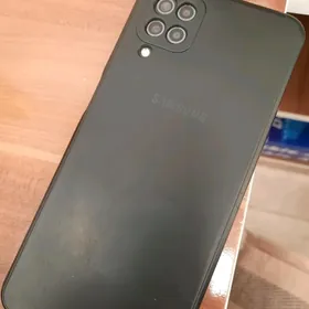 Samsung A12