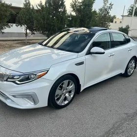 Kia Optima 2020
