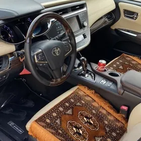 Toyota Avalon 2013