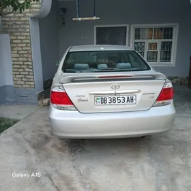 Toyota Camry 2005