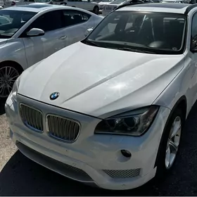 BMW X1 2013