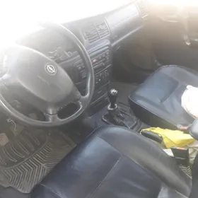 Opel Vectra 1998