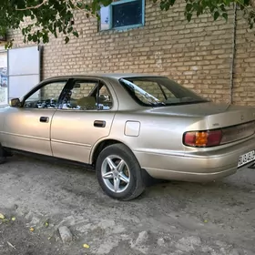 Toyota Camry 1993