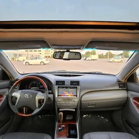 Toyota Camry 2011