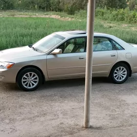 Toyota Avalon 2001
