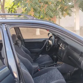 Toyota Corona 1995