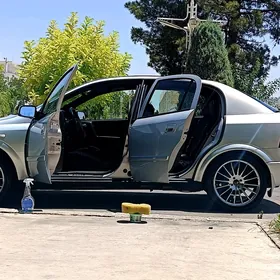 Opel Astra 2001