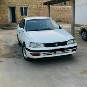 Toyota Corona 1995