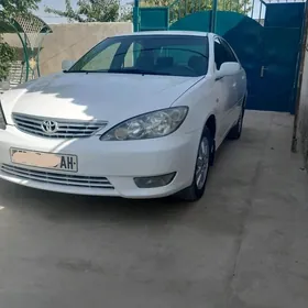 Toyota Camry 2005