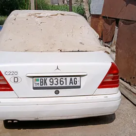 Mercedes-Benz 400-Class 1992