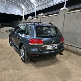 Volkswagen Touareg 2003