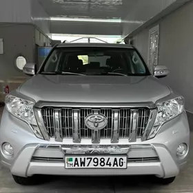 Toyota Land Cruiser Prado 2014