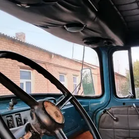 Zil 130 1995