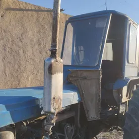 MTZ T-28 1994