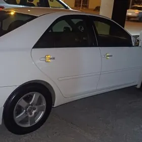 Toyota Camry 2003