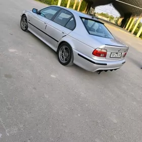 BMW 525 2001