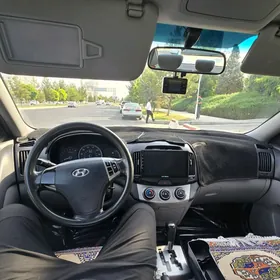 Hyundai Elantra 2010