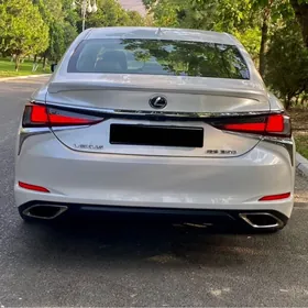 Lexus ES 350 2019
