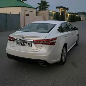 Toyota Avalon 2014