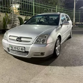 Opel Signum 2003