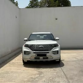 Ford Explorer 2022