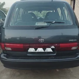 Toyota Previa 1992