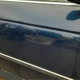 BMW E39 sag gapy molding