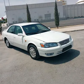 Toyota Camry 1999