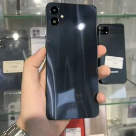 Samsung A05 4/64