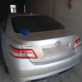 Toyota Camry 2010