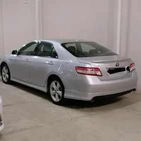 Toyota Camry 2010