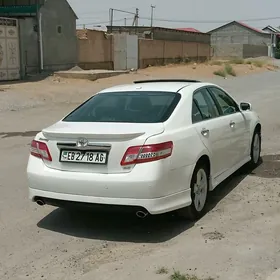 Toyota Camry 2010