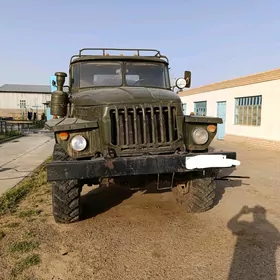 Ural 4320 1993