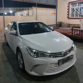 Toyota Camry 2016
