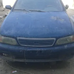 Nissan Cefiro 1997