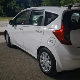 Nissan Versa Note 2013