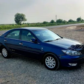 Toyota Camry 2004