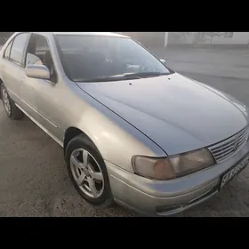 Nissan Sunny 1997