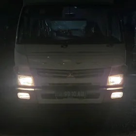 Mitsubishi Canter 2023