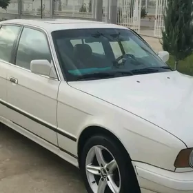 BMW 525 1990