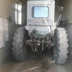 MTZ T-28 1989